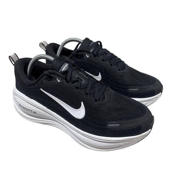 Nike Vomero Plus Men\'s Road Running Shoes M9 W10.5 Black White IH3251-001